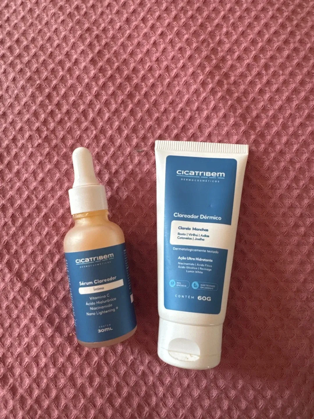 Kit Clareador Dérmico + Sérum recebido pela cliente